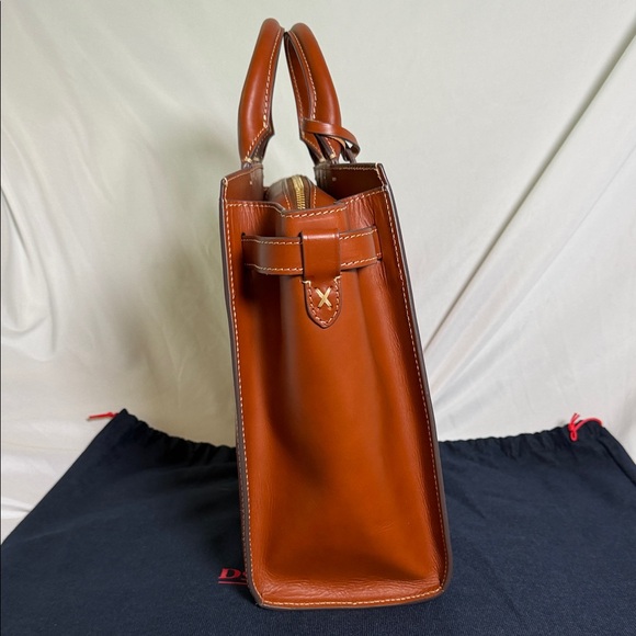 Dooney & Bourke Alto Delphina - Picture 4 of 7